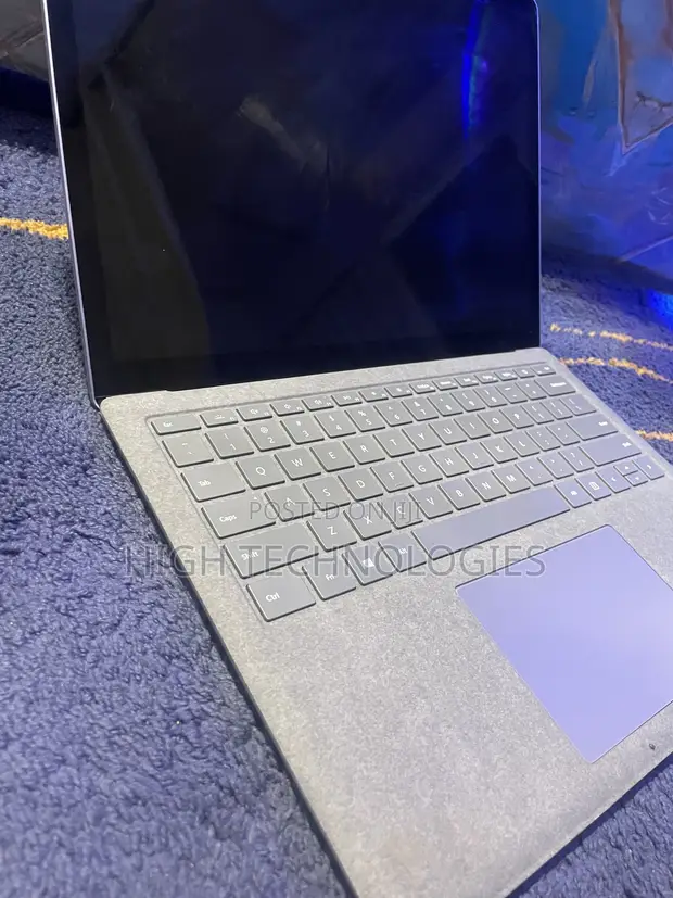 Microsoft Surface Laptop 16GB Intel Core i7 512GB SSD - 1