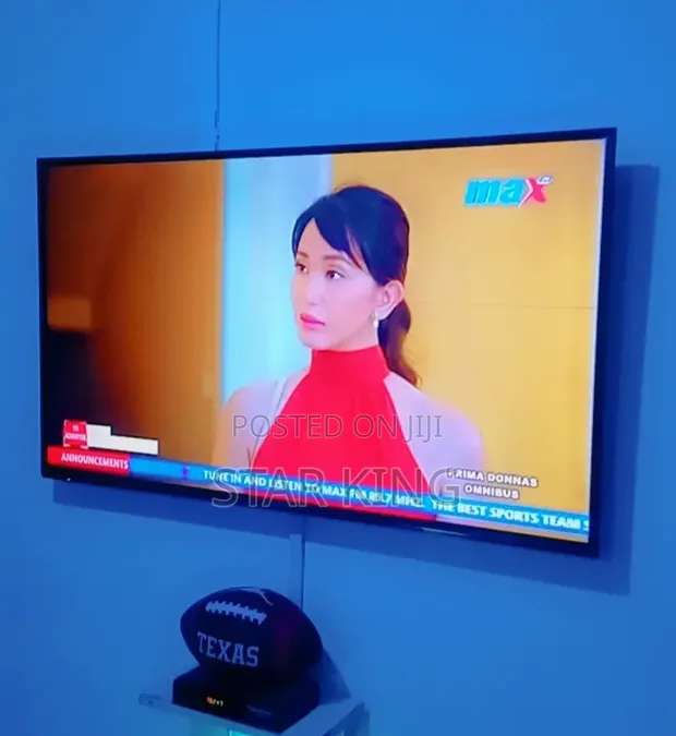 Panasonic 49-Inch Digital LED TV - 1