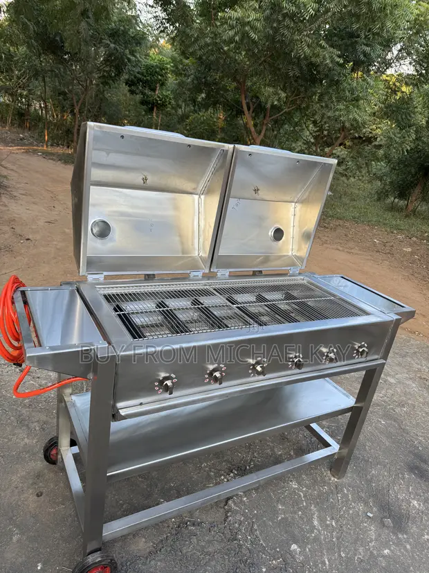 Commercial Stainless Gas Grill - 6 Burners - 1