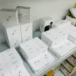 Apple AirPods 4 - 1
