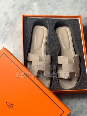 Hermès Oran Slippers - White Epsom Leather