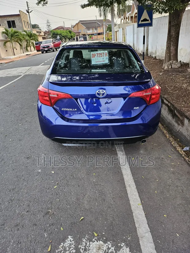 Toyota Corolla SE 2019 Blue - 1