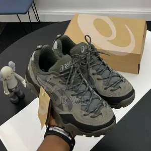 Asics Gel Pickaxe Sneakers