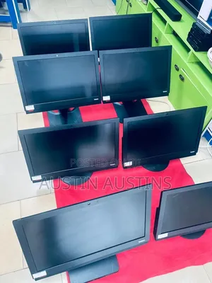 Lenovo ThinkCentre M900 All-in-One Desktop Computer
