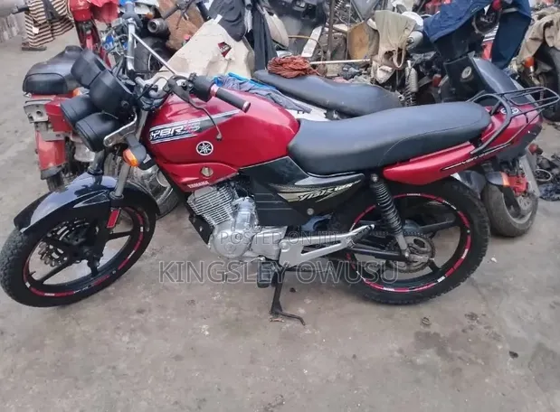 Yamaha YBR125 2020 Red - 1