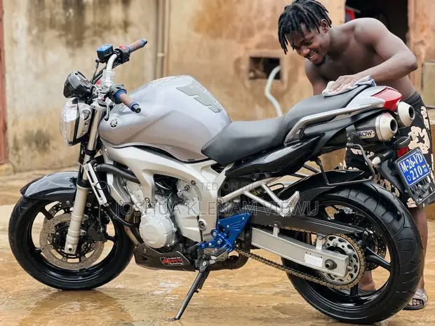 Yamaha FZ 2007 Gray - 1