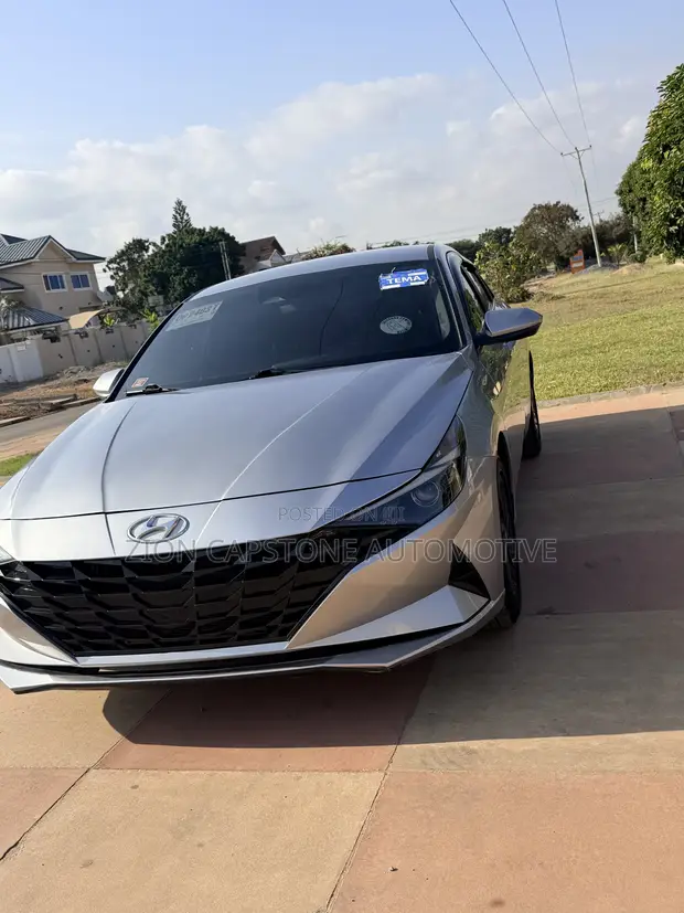 Hyundai Elantra SE 2021 Silver - 1