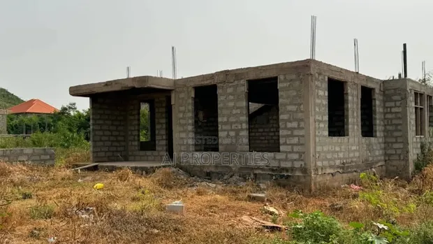 4-Bedroom Uncompleted House for Sale in Oyibi, Valley View Area - 1