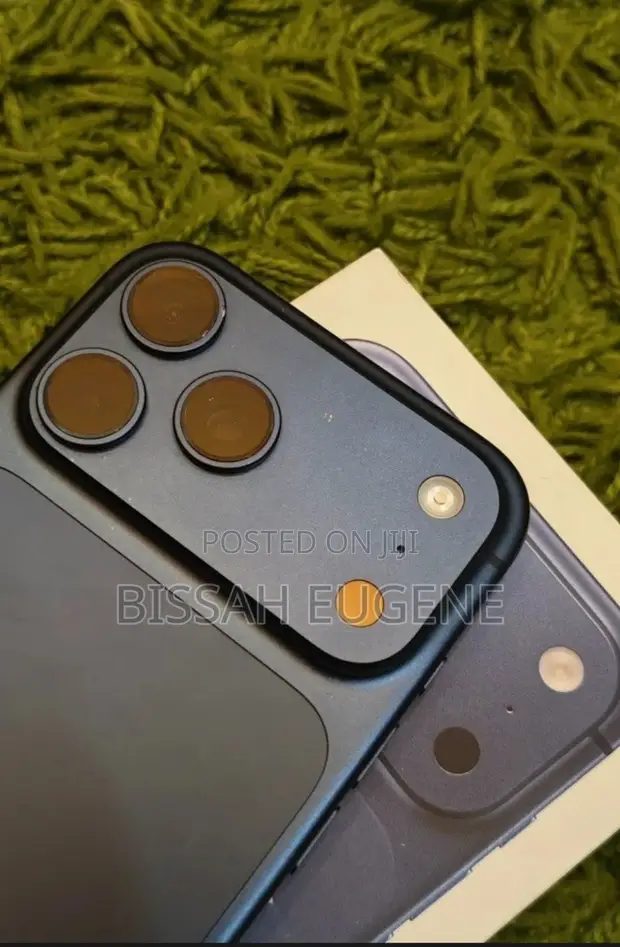 Apple iPhone 17 Pro 512GB Blue - 1