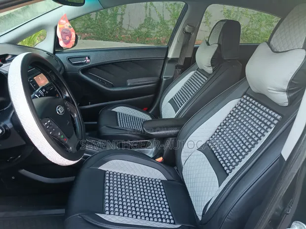 Comfortable & Sleek Car Seat Covers - 1