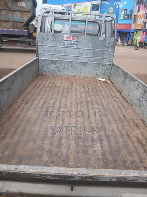 Reliable Samsung Truck - Neat Body, Solid Engine
