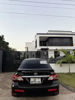 2011 Toyota Corolla LE Sedan