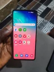 Samsung Galaxy S10 128GB Black - 4