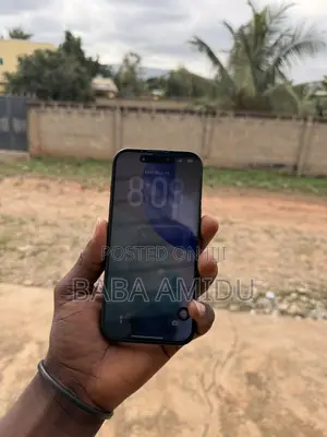 Apple iPhone 15 256GB Black