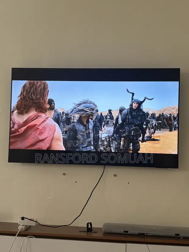 65” Samsung UHD TV 2025 - 1