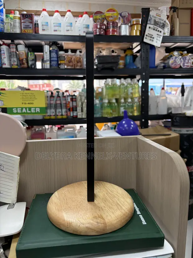 Wooden Tissue Holder with Metal Handle - 1