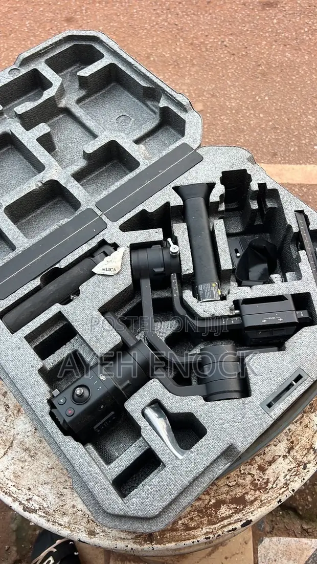 DJI Ronin-S Gimbal Stabilizer - 1