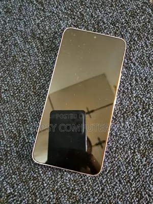 Samsung Galaxy S22 5G 128GB Pink (UK Used)