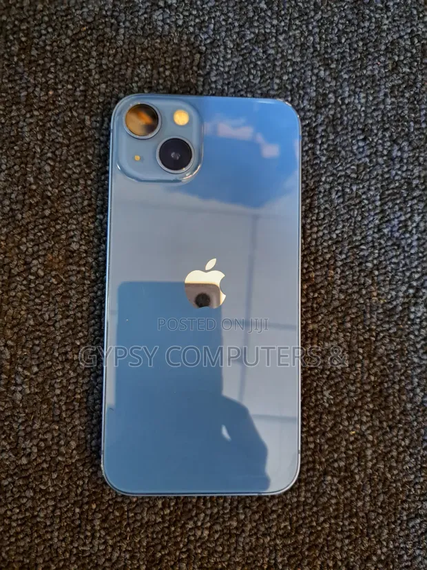 Apple iPhone 13 128GB Blue (UK Used) - 1
