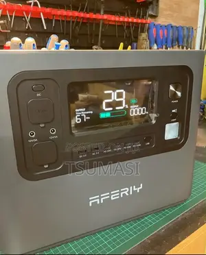 Lumen-Green 2400W Portable Power Station
