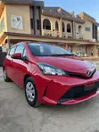 2015 Toyota Vitz 1.3 FWD 5dr Red - 1