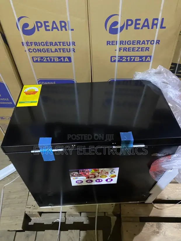 Massive Rainbow 200L Chest Freezer - 1