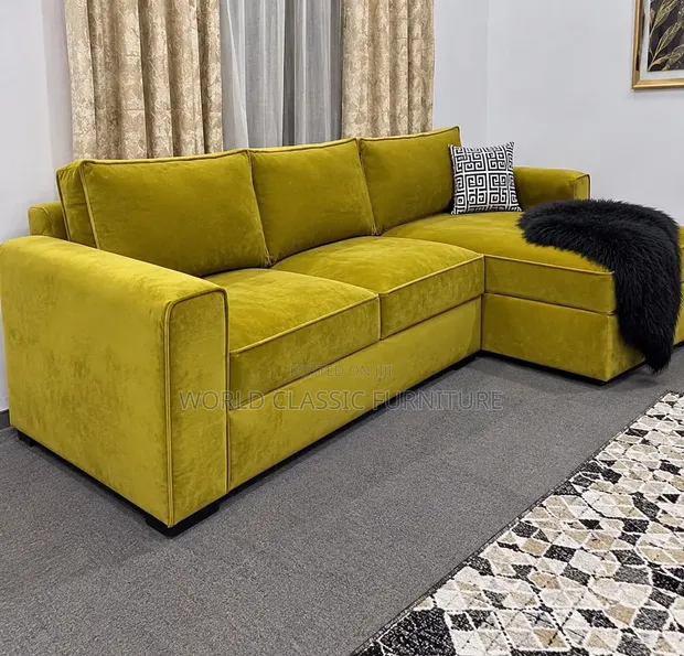 Luxurious L-Shaped Sofa in Gold Faux Leather - 1
