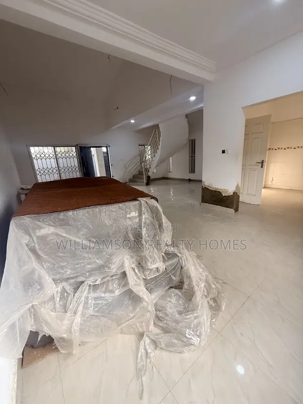 4 Bedroom House for Rent in HFC Estate Area, Spintex - 1