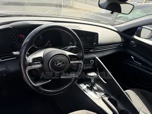 2021 Hyundai Elantra Limited Blue