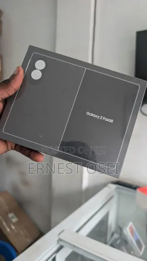 Samsung Galaxy Z Fold8 256GB Purple