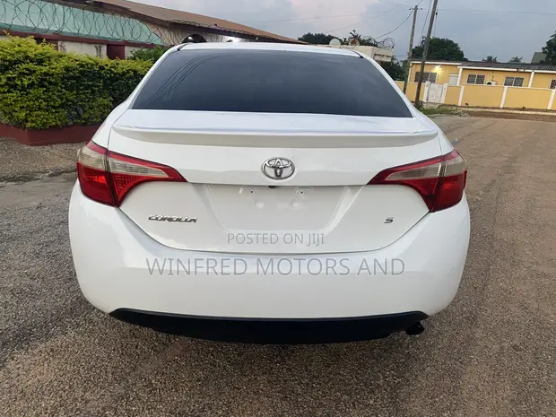 2015 Toyota Corolla S Sedan - 1
