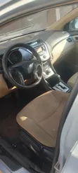 Hyundai Elantra 2011 Blue - 4