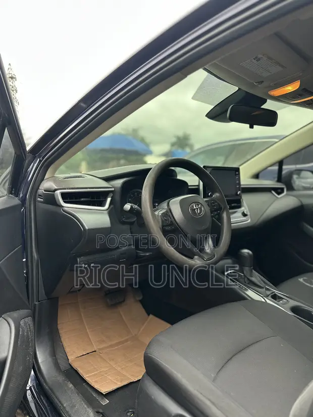 Toyota Corolla 2020 Blue - 1