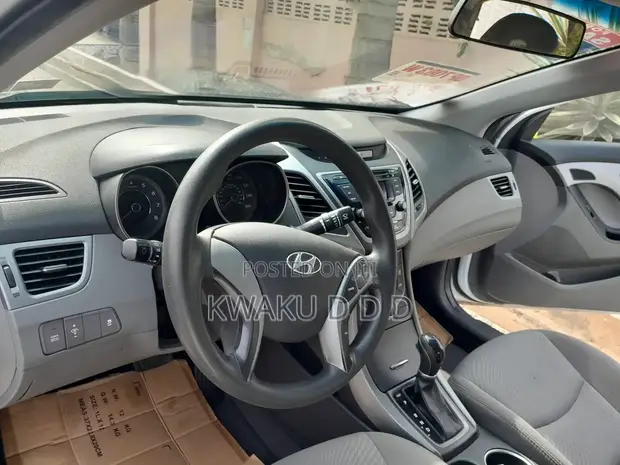 2016 Hyundai Elantra - White - 1