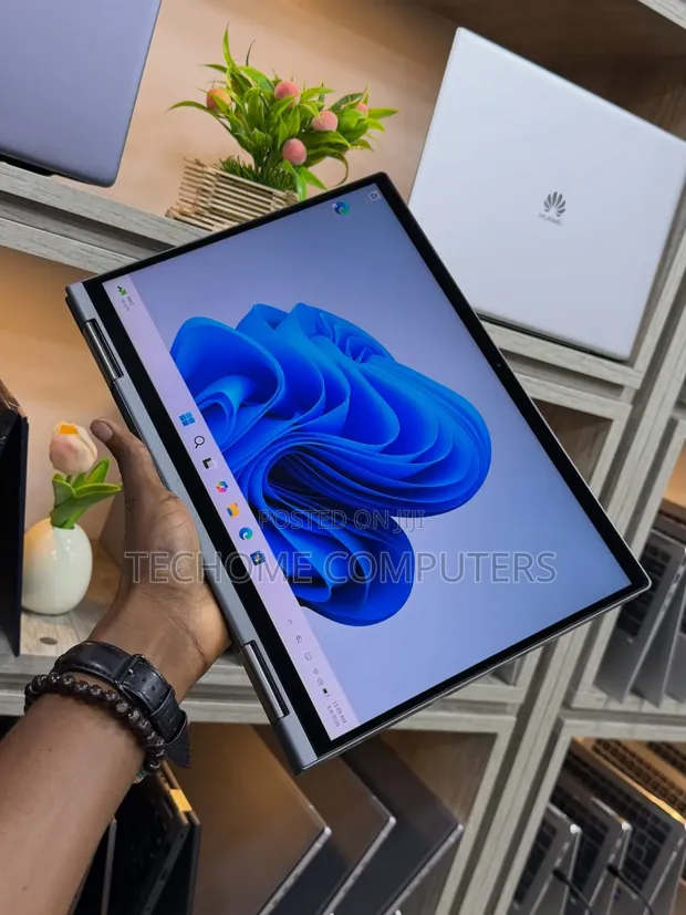 Lenovo ThinkPad X1 Yoga Gen 6 Laptop - 1