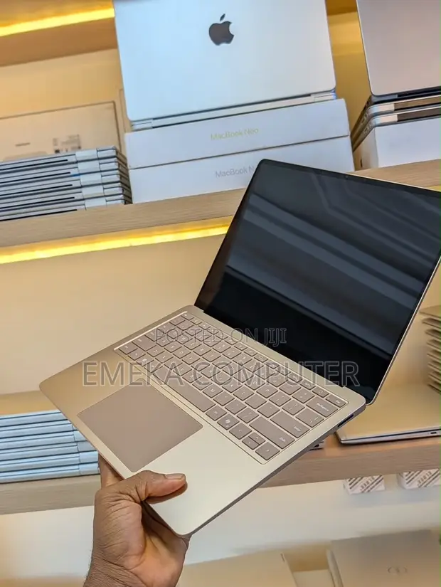 Microsoft Surface Laptop 7 16GB RAM 512GB SSD - 1