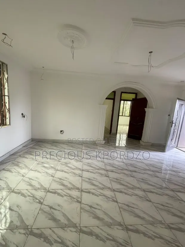 2 Bedroom Apartment for Rent, Commandos Adenta - 1