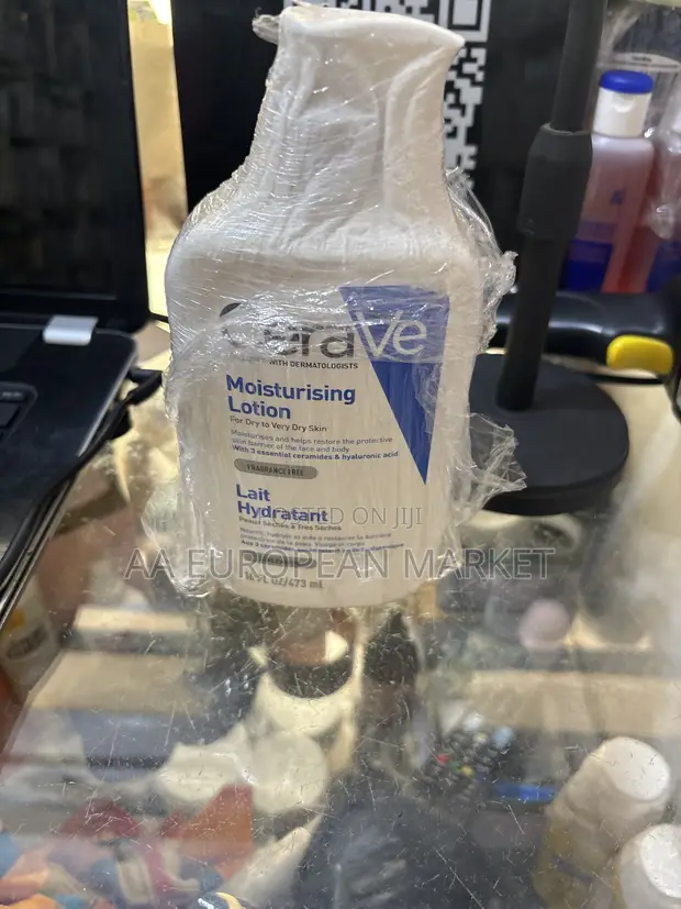 Cerave Moisturizing Lotion - 1