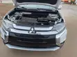 Mitsubishi Outlander SEL AWC 2018 White - 4