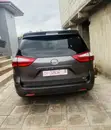 Toyota Sienna XLE Premium 2017 Gray - 2