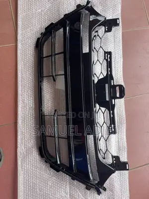 Honda Accord 2018-2020 Top Shell/Grille