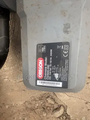 Oregon CS1500 Self-Sharpening Electric Chainsaw