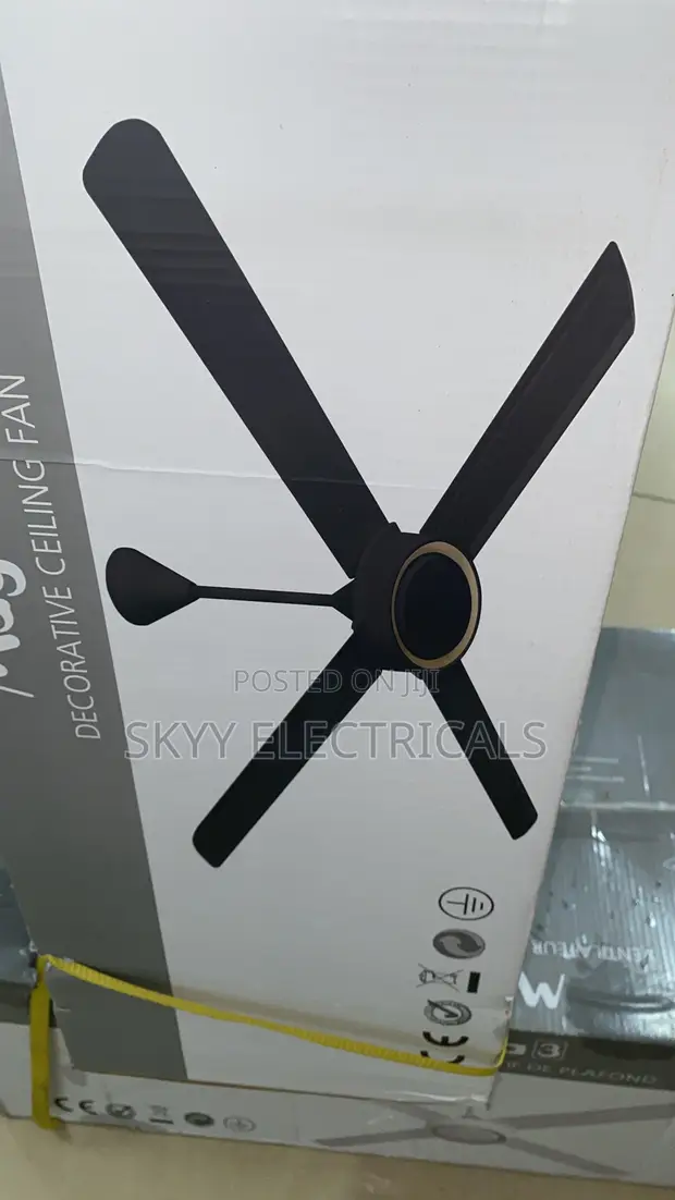 Original Magia 4-Blade Black Ceiling Fan - 1