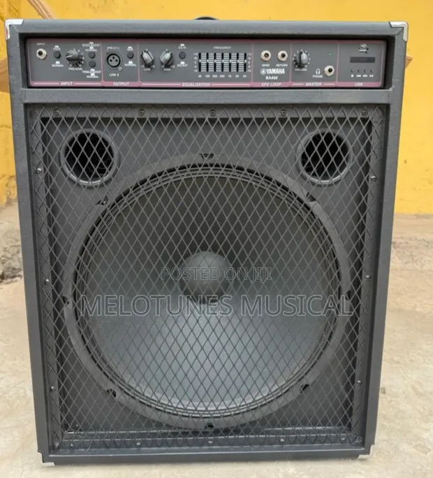 Yamaha BA400 Bass Guitar Combo Amplifier - 1