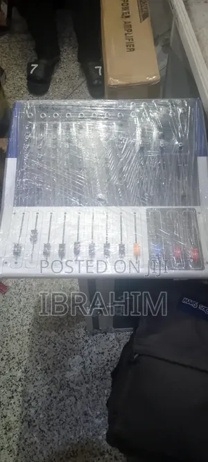 Mixer Amplifier 8 Channel