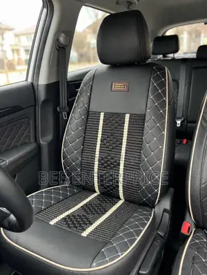Luxury Car Seat Support - Black/Red