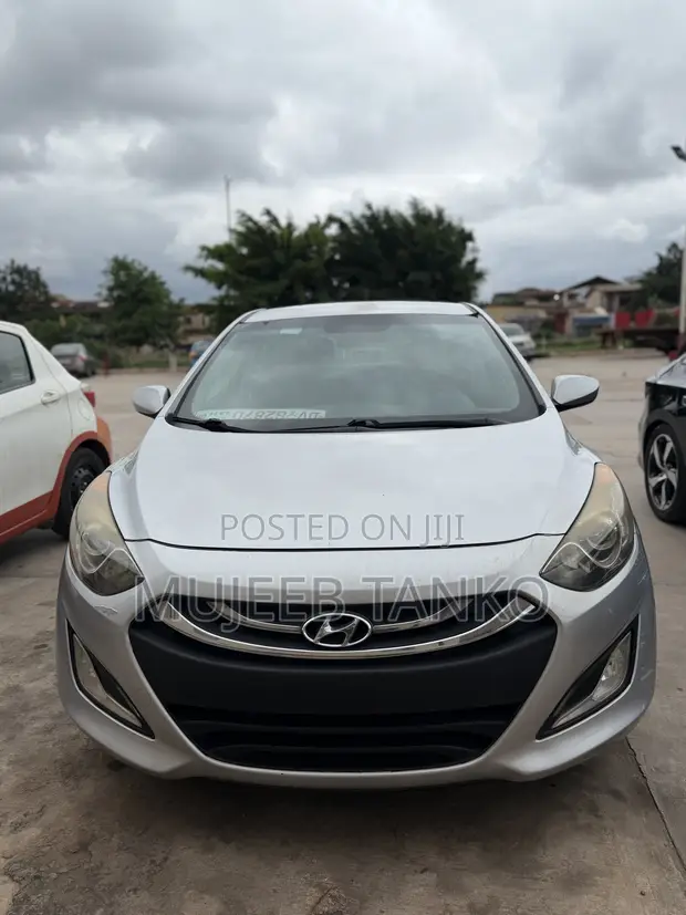 2015 Hyundai Elantra Limited Sedan - 1