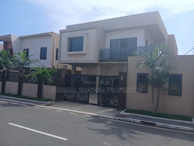 Furnished 4-Bedroom Duplex with Outhouse in East Airport - 1