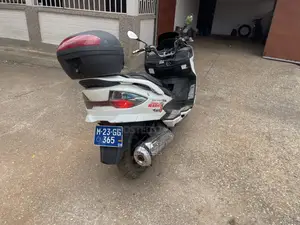 Suzuki Burgman 2012 Scooter