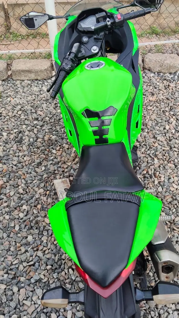 Yamaha 2018 Sport Bike - 1